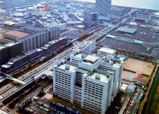 市民 病院 中央 神戸 神戸市中央市民病院跡地売却で「病院可能」 「老朽化」から「活用可能」？