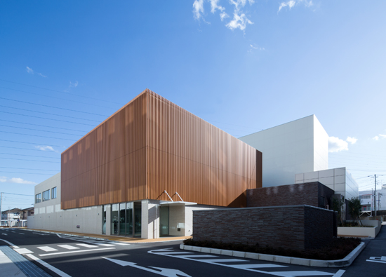 神奈川県立がんセンター重粒子線治療施設