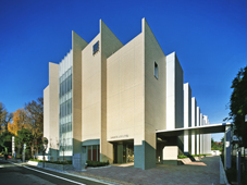 日本医科大学基礎医学大学院棟